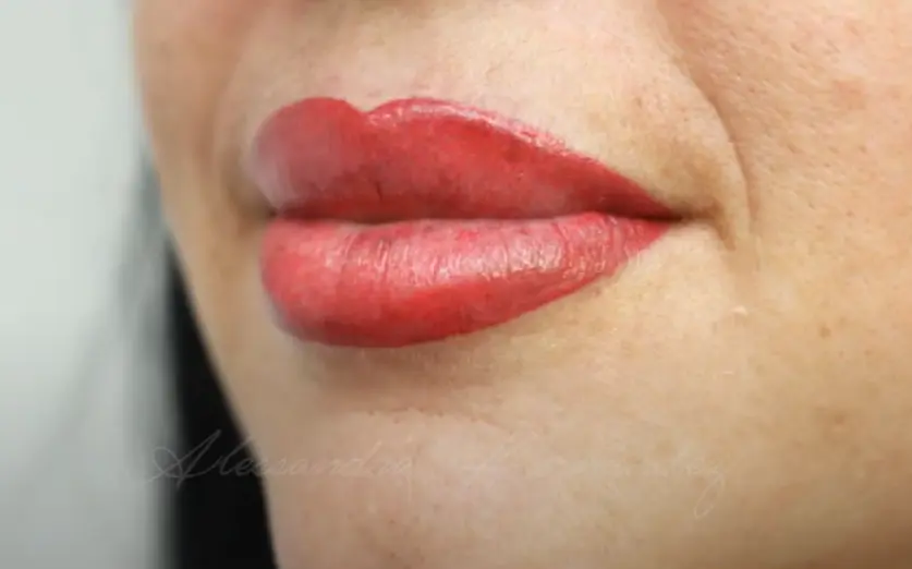 Lip Blushing Tattoo: Get the Perfect Pout! 4 Ombre Lip Blush