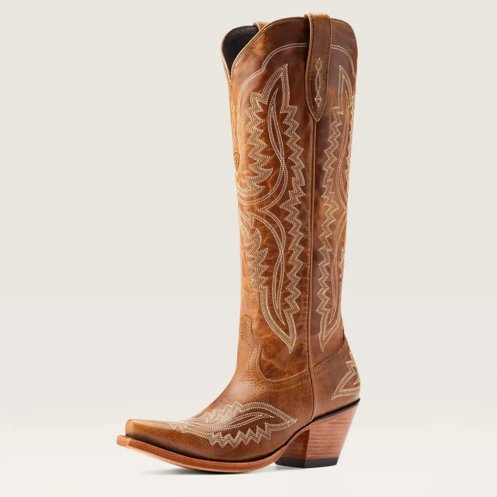 What Should I Wear To a Country Concert Outfit? 13 Women’s Cowboy Boots